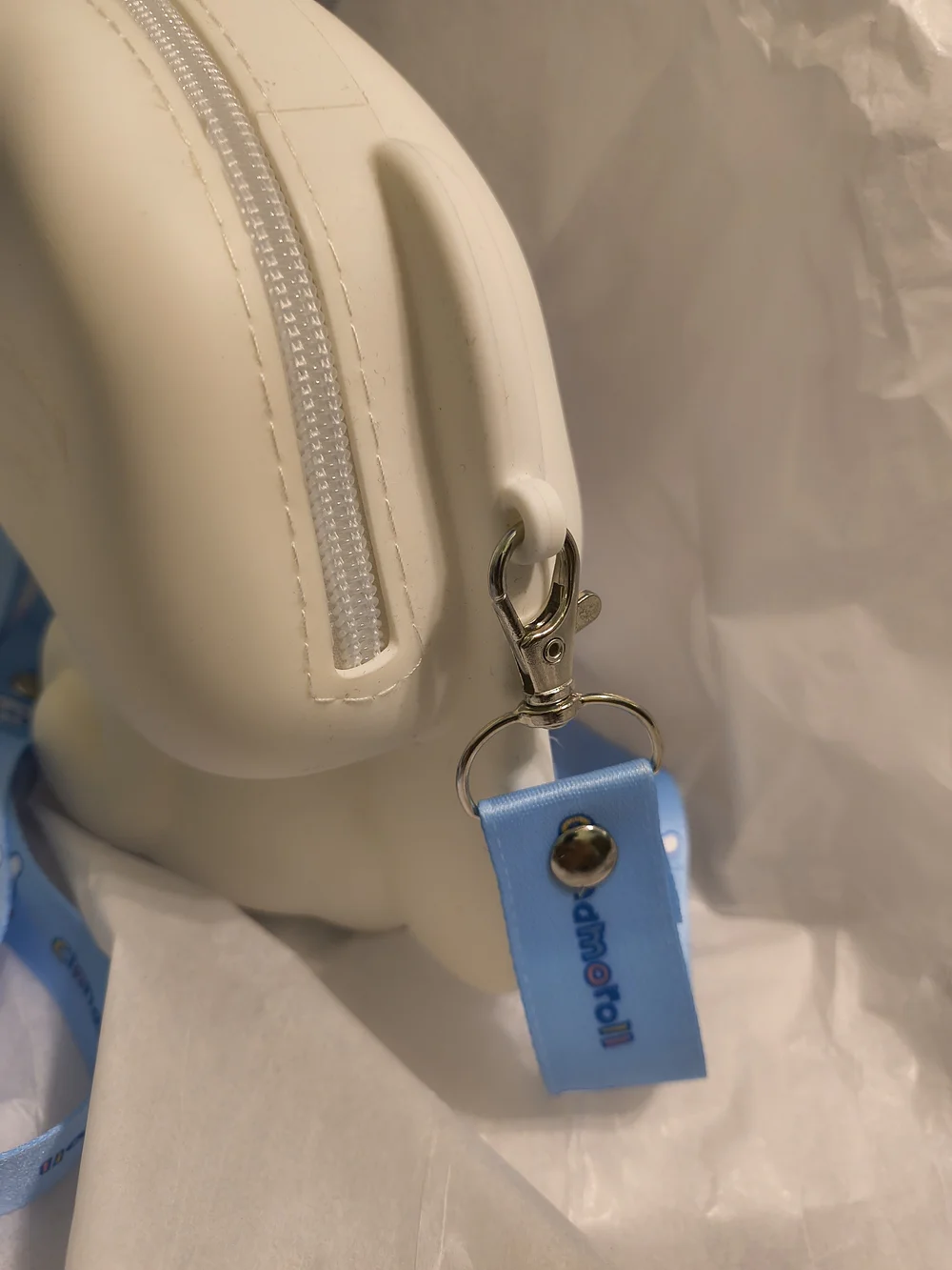 Sanrio Cinnamoroll Heart Crossbody Bag - White with Blue & Pink Accents
